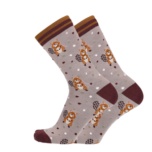 Merino Socken mit Biberprint, hellgrau mit braunen Akzenten und dunkelroten Zehen, gestreifter Bund