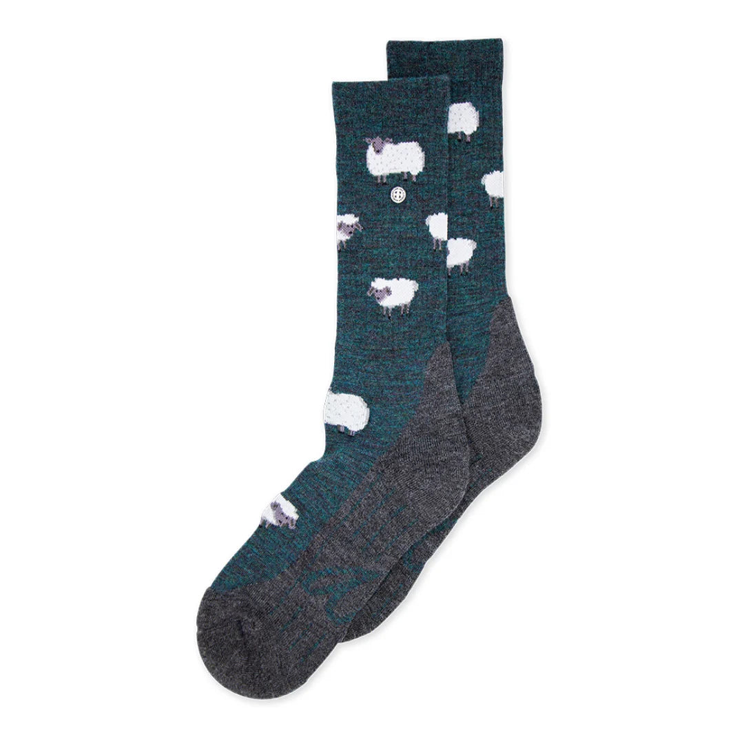 Schaf Merino Wandersocken mit Frotteesohle, grün mit Schafmotiven, ideal für Wandertouren und Komfort.