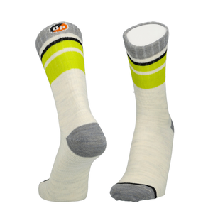 Weiße Laufsocken mit limettengrünen Streifenbändern und grauer Ferse, Paar