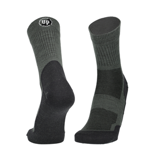 Merino Laufsocken graugrün mit schwarzem Einsatz und Meshpaneelen